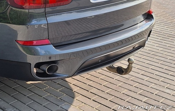 BMW X5 xDrive 180kW pravidelně s 2013