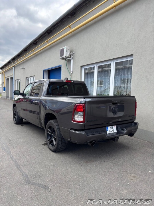 Ostatní značky Ostatní modely RAM 1500 5,7   HEMI BIGHORN 2021 2021