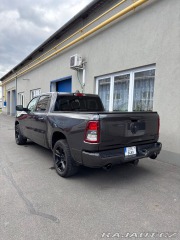 Ostatní značky Ostatní modely RAM 1500 5,7 HEMI BIGHORN 2021 2021