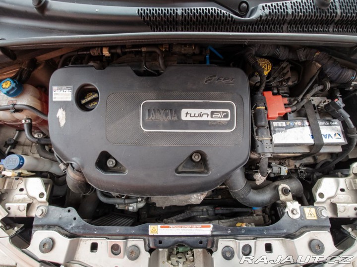 Lancia Y 2012