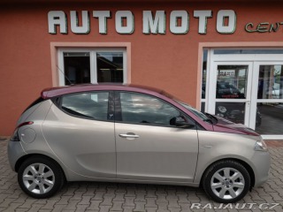 Lancia Y  2012