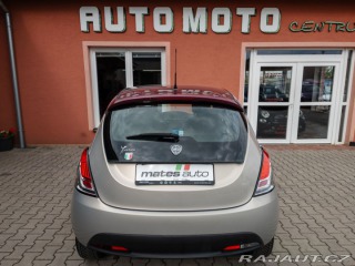 Lancia Y  2012
