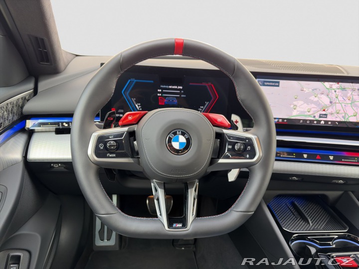 BMW M5 Touring 2025