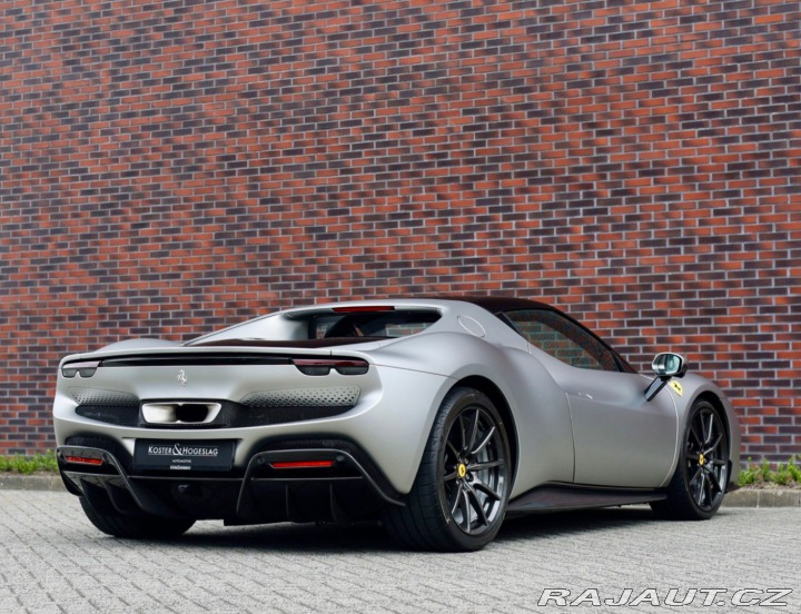 Ferrari 296 GTB ehybrid 610KW, AT, A 2023