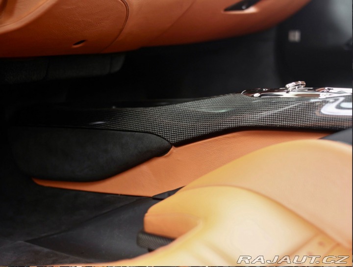 Ferrari 296 GTB ehybrid 610KW, AT, A 2023