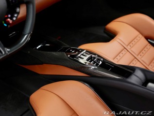 Ferrari 296 GTB ehybrid 610KW, AT, A 2023