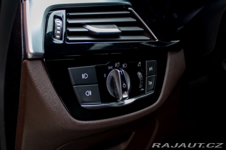 BMW 5 530d/ xDrive/ Luxury/ Ad 2019