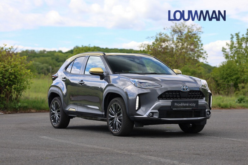 Toyota Yaris Cross AT ADVENTURE AWD-i