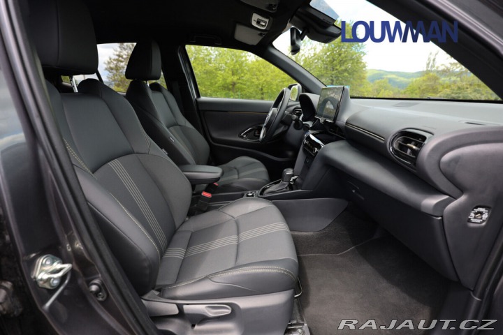 Toyota Yaris Cross AT ADVENTURE AWD-i 2024