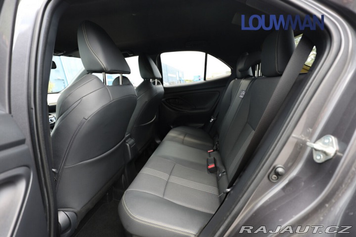 Toyota Yaris Cross AT ADVENTURE AWD-i 2024