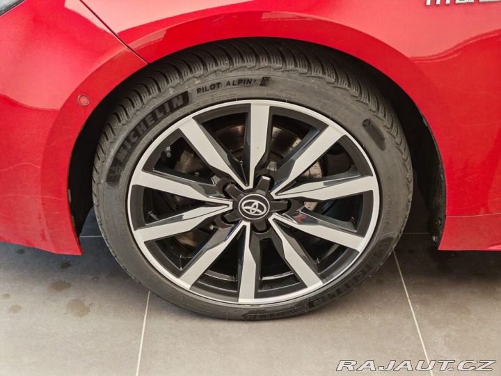 Toyota Corolla 2.0 Hybrid e-CVT GR Sport 2021