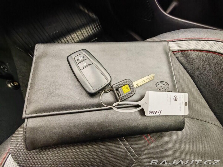Toyota Corolla 2.0 Hybrid e-CVT GR Sport 2021