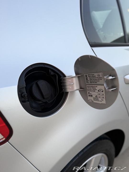 Volkswagen Golf VI 1.4TSI 90kw, 6st. man 2011