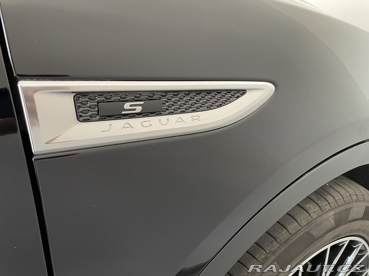 Jaguar E-Pace 2.0 R-Dynamic 2018
