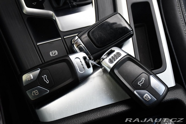 Audi A4 2.0TDi Q SLINE VIRTUAL ČR 2018