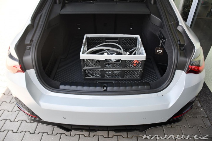 BMW i4 M50 xD 1M H/K ČR 4L-ZÁRUK 2024