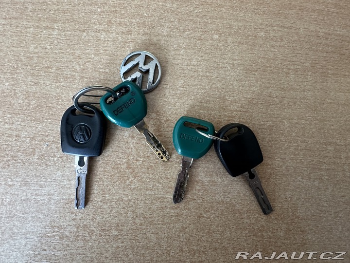 Volkswagen Polo 1.2i původ Česká Republik 2002