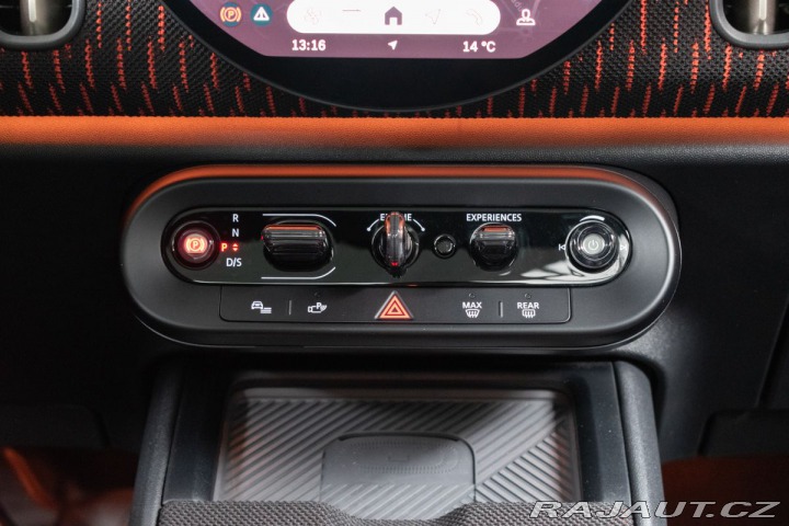 Mini Countryman 2.0 D JCW*TAŽNÉ*ZÁRUKA 9/ 2024