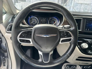 Chrysler Pacifica 3.6i, 214KW, BLIS 2019