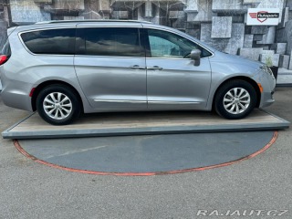 Chrysler Pacifica 3.6i, 214KW, BLIS 2019