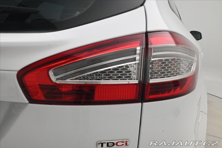 Ford Mondeo 2,0 TDCi 103 kW Manuál 2010