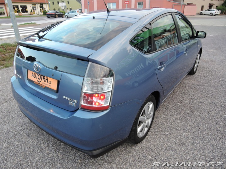 Toyota Prius 1,5 VVT-i THSII 1.maj. Se 2005
