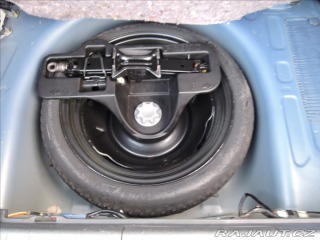 Toyota Prius 1,5 VVT-i THSII 1.maj. Se 2005