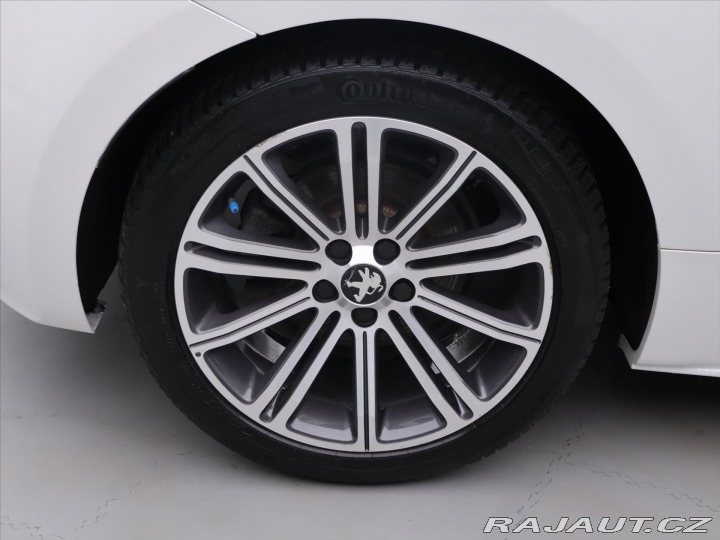 Peugeot RCZ 1,6 16V 147kW Allure Navi 2013