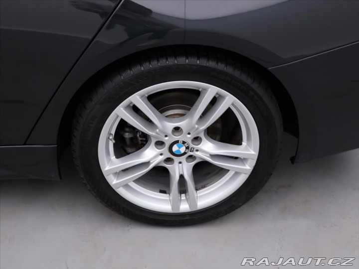 BMW 3 2,0 318d M Sport Aut. CZ 2018