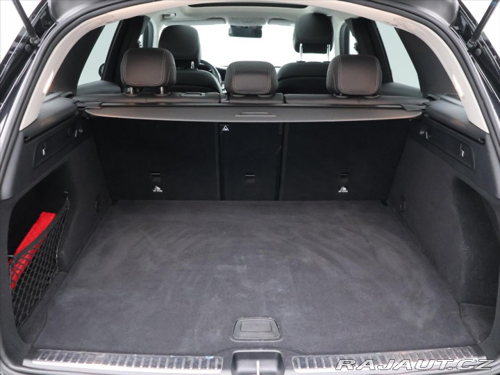 Mercedes-Benz GLC 2,0 200 4Matic DPH CZ 1.M 2022