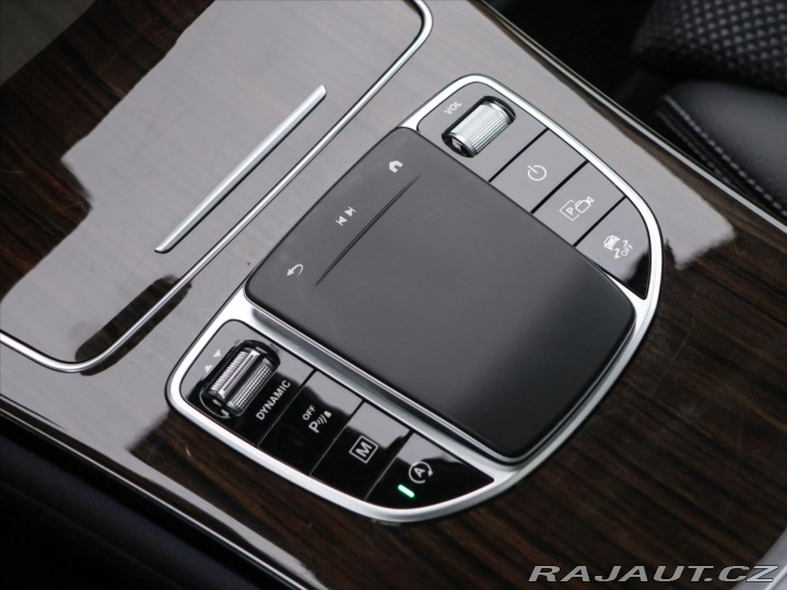 Mercedes-Benz GLC 2,0 200 4Matic DPH CZ 1.M 2022
