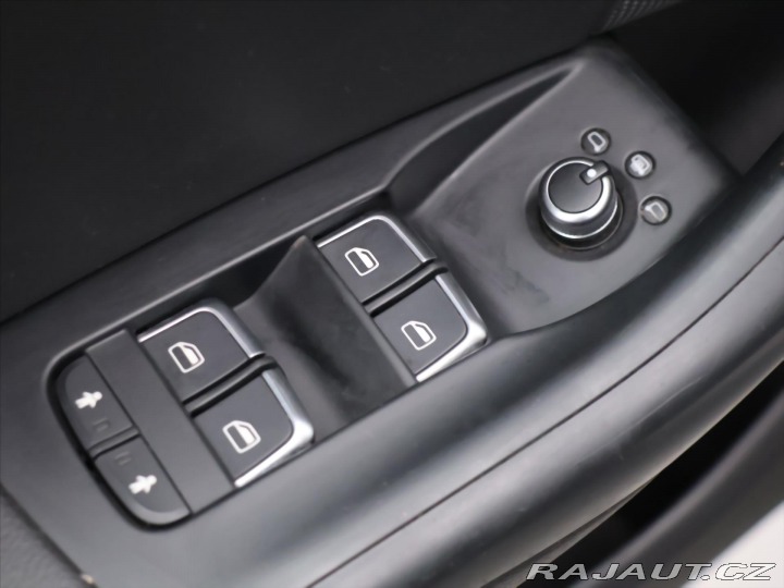 Audi Q3 2.0 TDI 130kW quattro S-L 2011