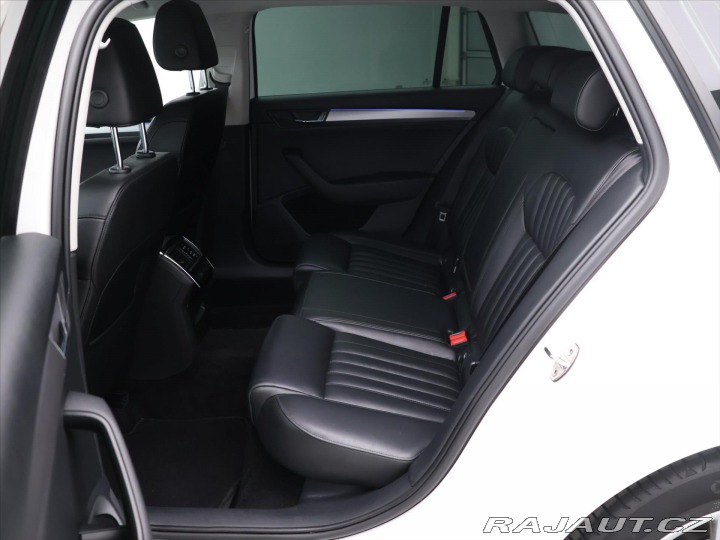 Škoda Superb 2,0 TDI DSG Style+ Navi 2019