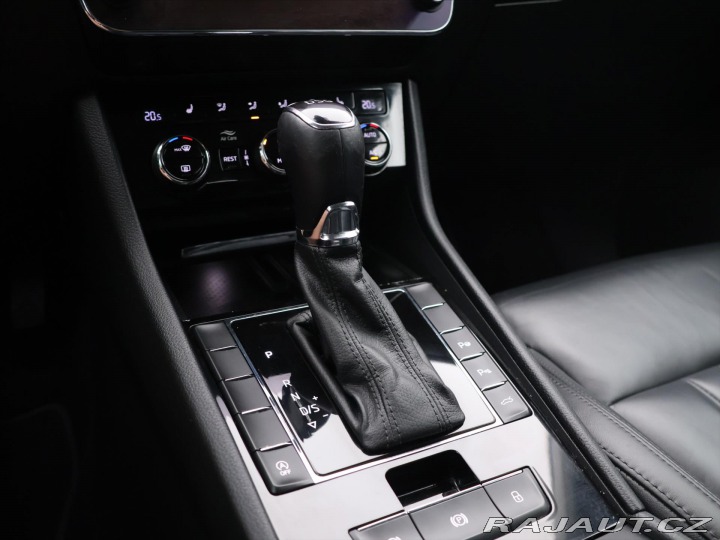 Škoda Superb 2,0 TDI DSG Style+ Navi 2019