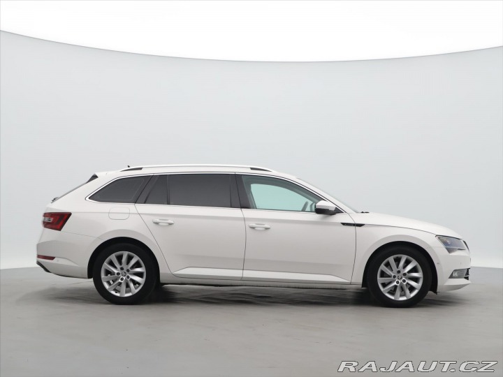 Škoda Superb 2,0 TDI DSG Style+ Navi 2019