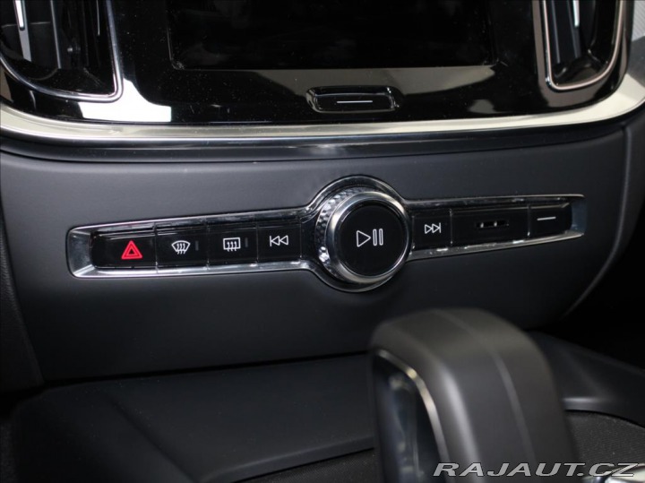 Volvo S60 2,0 B5 AWD Ultimate Dark 2024