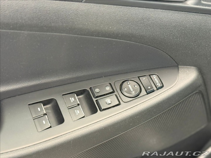 Hyundai Tucson 1,6 CRDI TRAVELLER TRICOL 2019