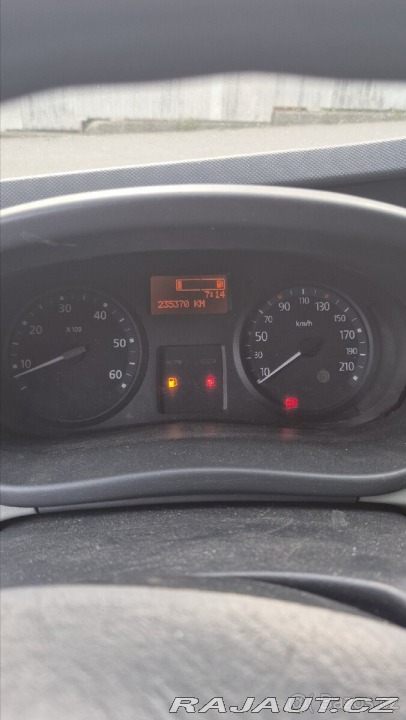 Renault Trafic 2,0   long 2010