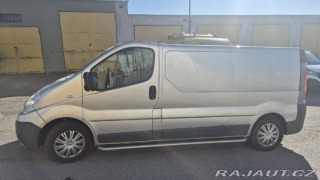Renault Trafic 2,0   long 2010