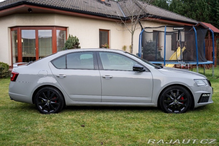 Škoda Octavia 2,0   RS TDI 4x4 DSG 1800