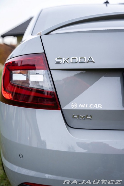 Škoda Octavia 2,0   RS TDI 4x4 DSG 1800