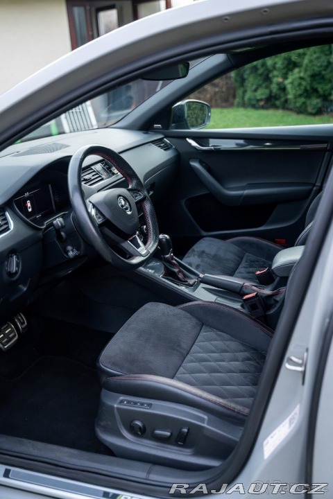 Škoda Octavia 2,0   RS TDI 4x4 DSG 1800
