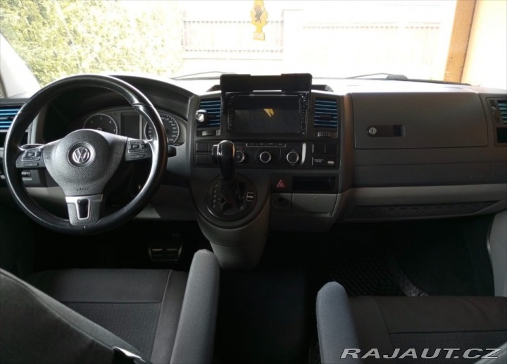 Volkswagen Caravelle 2,0   TDI - 103 KW. DSG - 1800