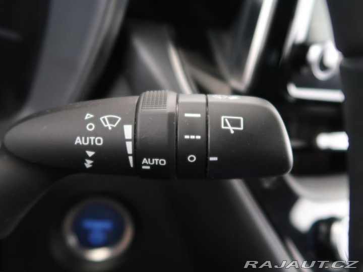Toyota Corolla 2.0,Hybrid,CZ,1Maj,Comfor 2022