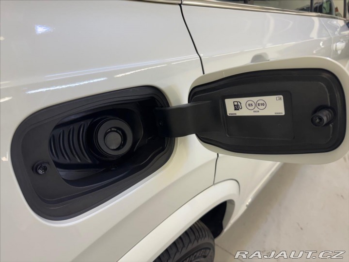 Volvo XC90 2,0 B5 AWD PLUS Bright 2024
