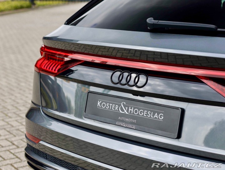 Audi Q8 60 TFSIe Quattro | Ťažné 2021