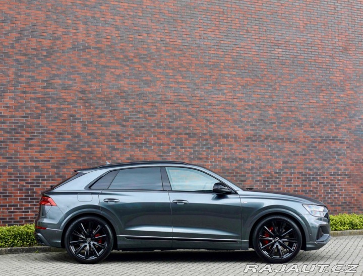 Audi Q8 60 TFSIe Quattro | Ťažné 2021