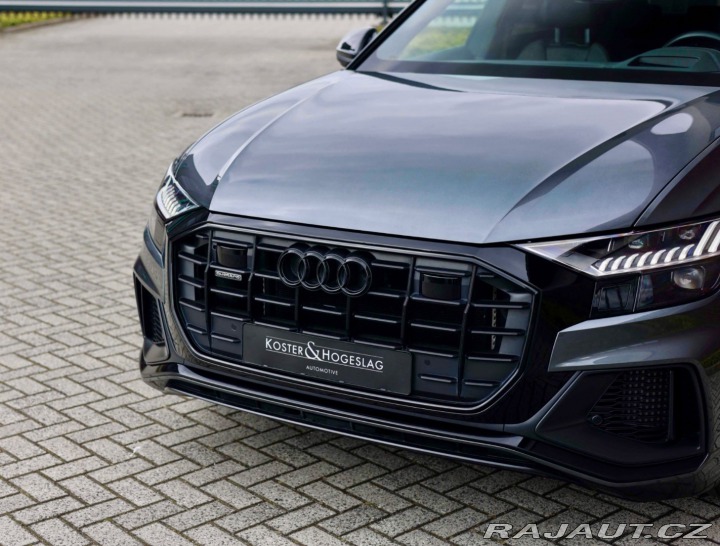 Audi Q8 60 TFSIe Quattro | Ťažné 2021