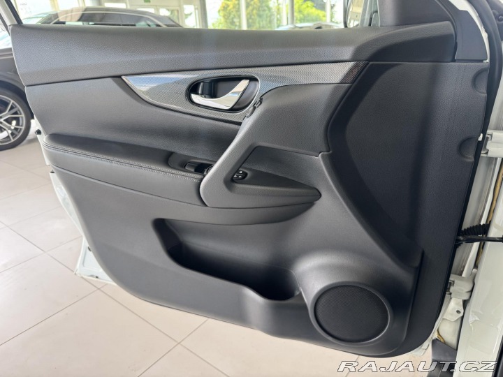 Nissan X-Trail 1,6dCi 96kW*TEKNA*Max.Výb 2017