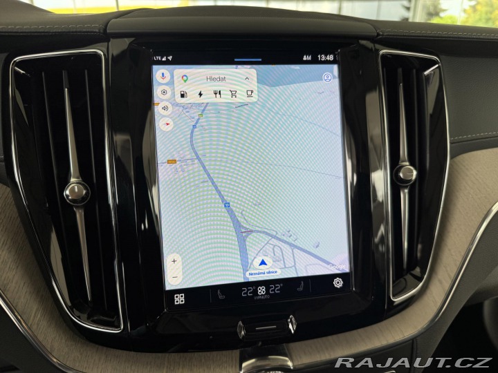 Volvo XC60 T6 AWD*Recharge Plus*Odvě 2022